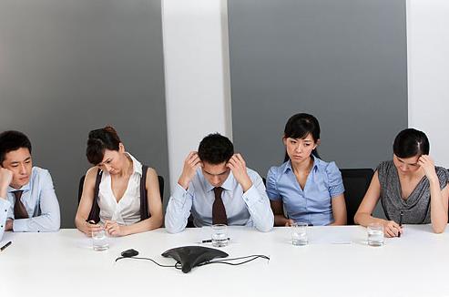 公關公司的媒介人員為誰做事？